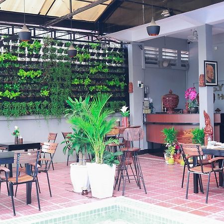 Sy Guesthouse Phnom Penh Exterior photo