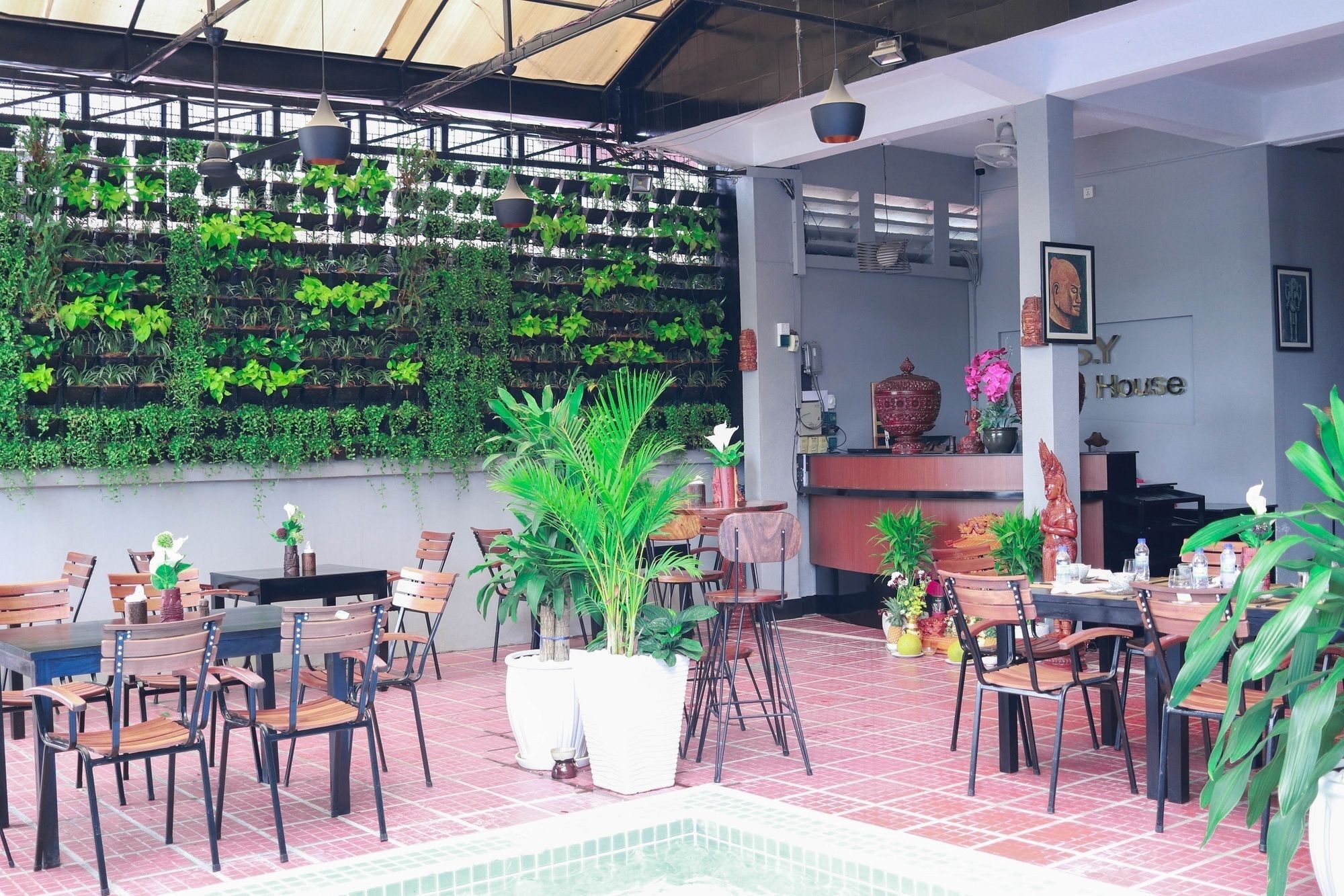 Sy Guesthouse Phnom Penh Exterior photo
